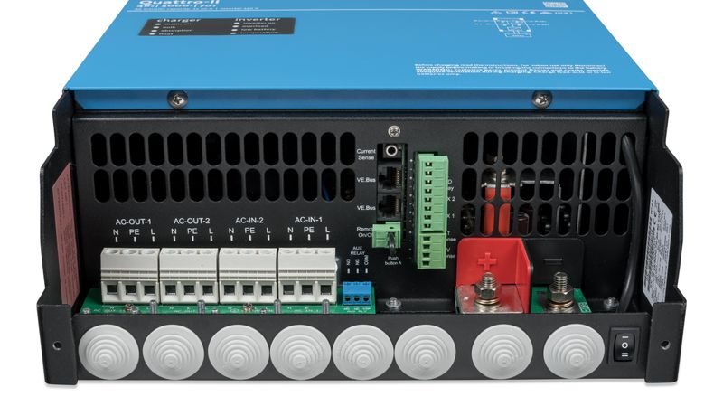 Victron Quattro-II 48/5000/70-50/50 Kombinert Batterilader og Inverter