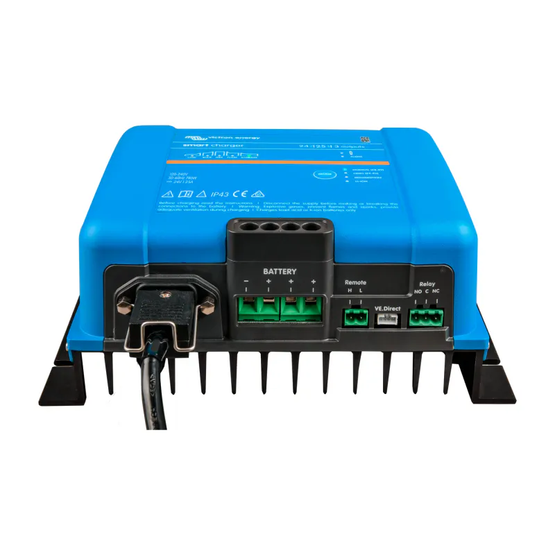 Victron Phoenix Smart IP43 Batterilader 24V 25A 3-kanaler